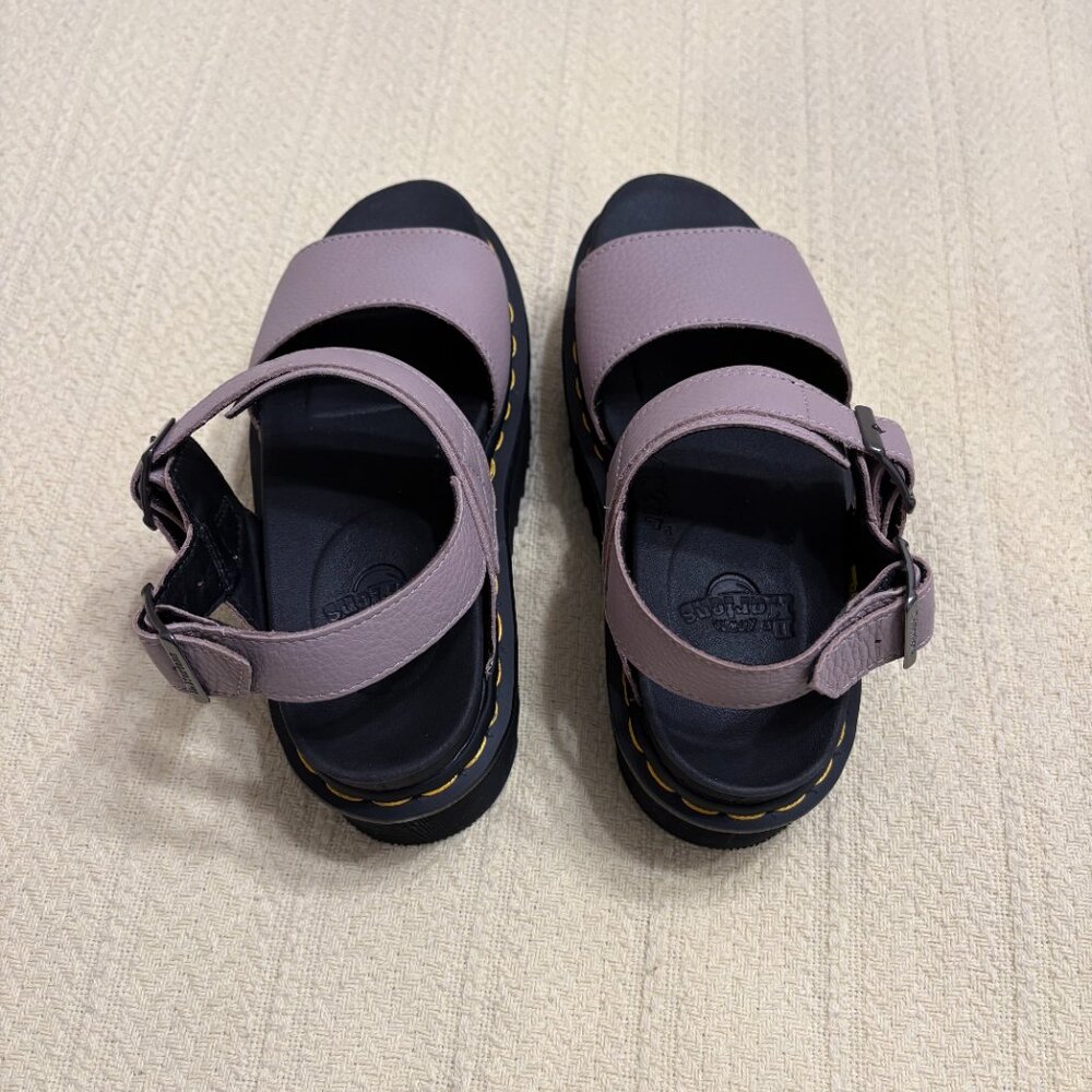 Dr. Martens Women's Voss Quad Pisa Leather Platform Sandals Taupe Size 6 - Picture 2 of 8